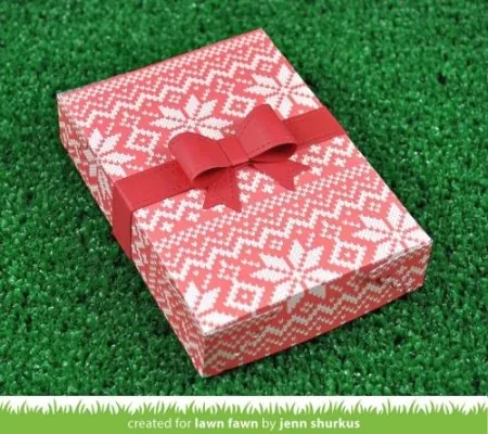 LF1484 GiftBox lawn fawn card3