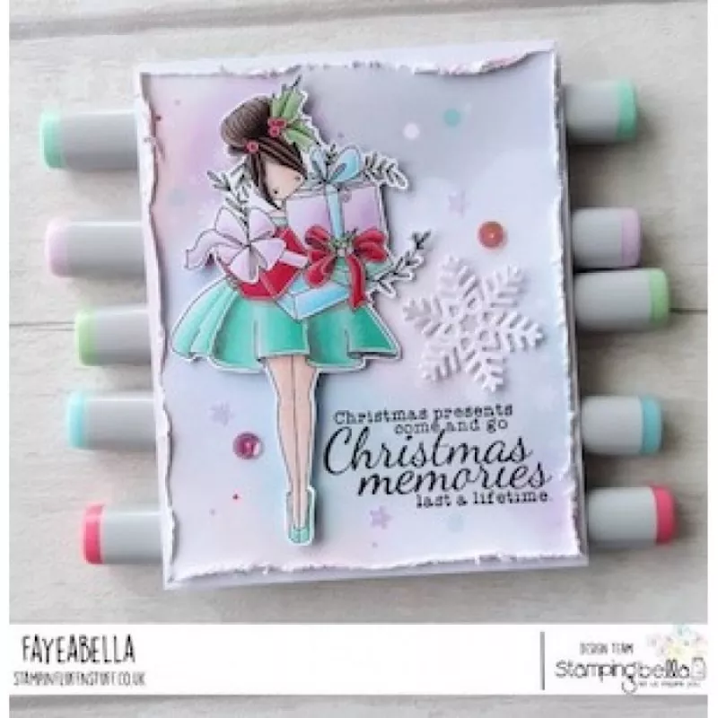 Stampingbella Curvy Girl with Holiday Gifts Gummistempel 2