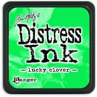 distress ink - lucky clover